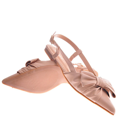 Beżowe sandały na płaskim obcasie /D7-2 12059 T397