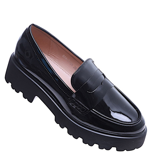 Wsuwane czarne półbuty damskie na platformie /G11-2 14650 T640/