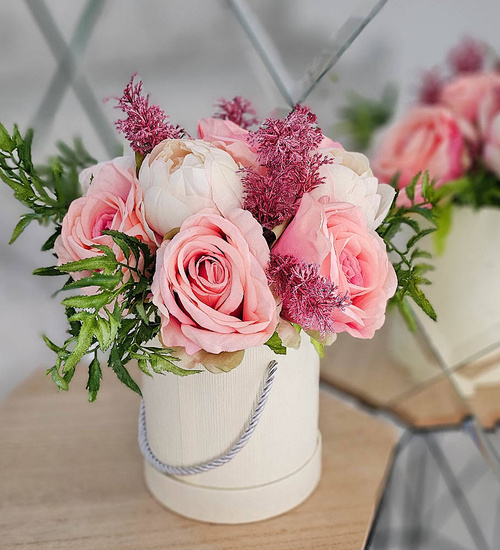 Flower box- śliczne kolorowe róże na prezent /FL47A M218/