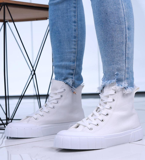 Białe wysokie trampki damskie z tkaniny /E9-3 15958 G157/
