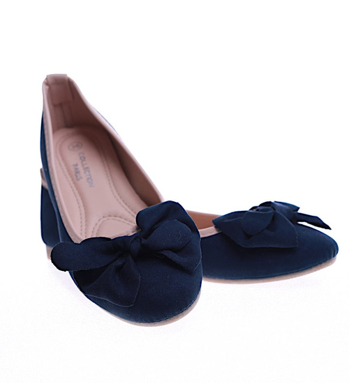 Granatowe zamszowe balerinki z kokardką /E3-2 13443 T191/