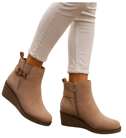 Zamszowe botki damskie na koturnie Beżowe /G2-2 18326 W480/