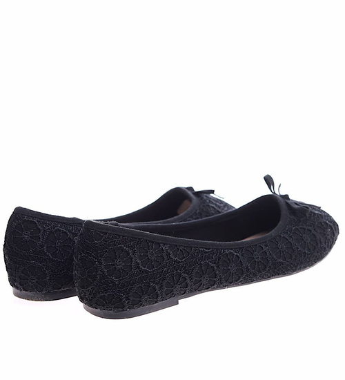 Czarne koronkowe baleriny /E3-2 16606 T8-61/