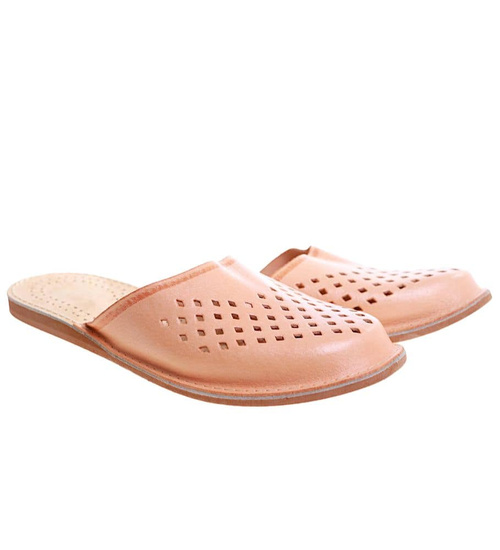 Skórzane klapki domowe ażurowe kapcie /G7-1 7555 S195/