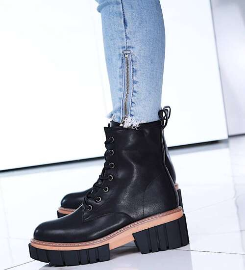 Wiązane damskie czarne trapery glany /G12-1 15145 T428/ Wiązane damskie czarne trapery glany /G12-1 15145 T428/