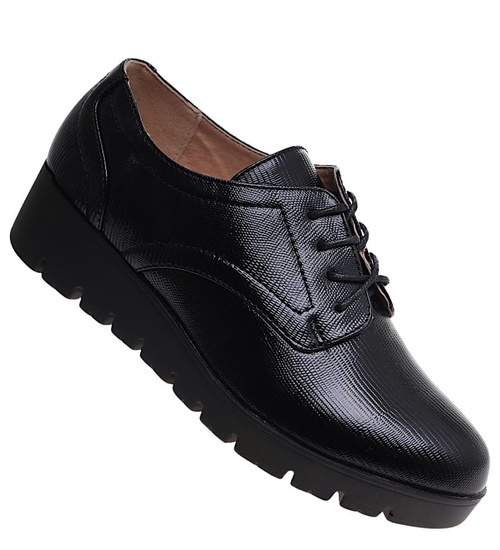 Sznurowane czarne półbuty na niskim obcasie OST423