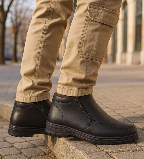 Czarne ocieplane botki męskie z suwakiem /A5-2 18597 T386/
