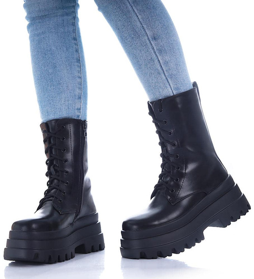 Wiązane glany trapery na platformie Czarne /B3-1 17018 T312/