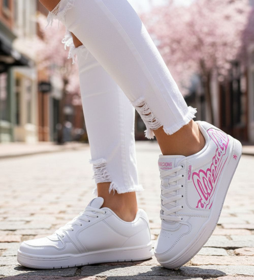 Sznurowane białe trampki damskie z napisem /F4-2 13863 S109/