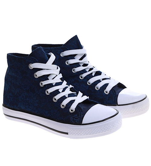 Klasyczne granatowo białe trampki damskie koronkowe z wysoką cholewką /C7-2 16739 G9-84/