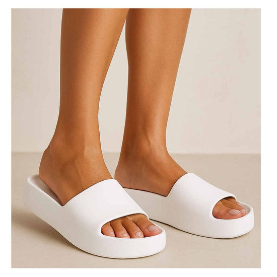 Białe wodoodporne klapki plażowe na platformie /D9-2 17846 G182/