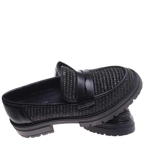 Czarne półbuty loafersy damskie /B6-3 18236 W142/