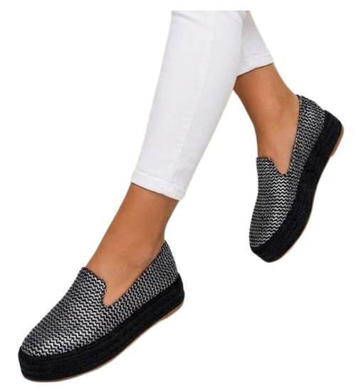 Czarne wsuwane półbuty espadryle na platformie /C5-1 17227 G9-84/