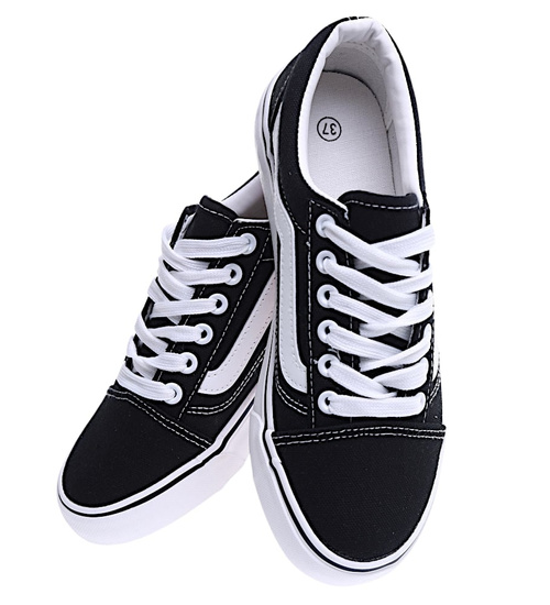 Czarne trampki materiałowe tenisówki sznurowane /E3-2 15566 T341/