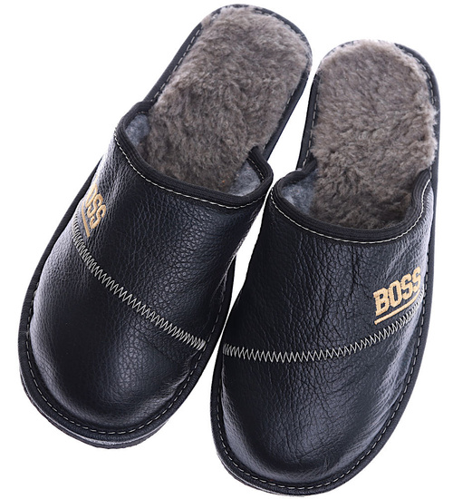 Ocieplane skórzane kryte klapki domowe BOSS Czarne /E8-1 15383 S199/