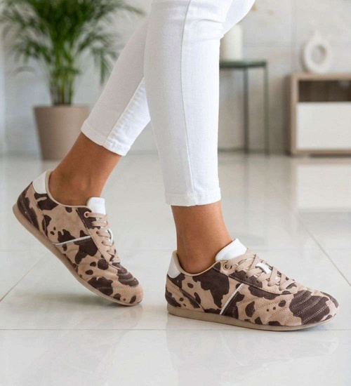 Beżowo brązowe sneakersy damskie zamszowe /B6-2 18798 W282/