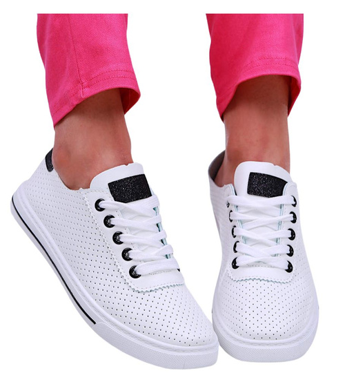 Ażurowe sznurowane biało czarne tenisówki damskie /E2-2 16241 G282/