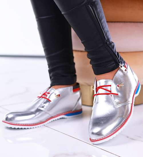 Wiązane damskie półbuty Srebrne /C6-2 7393 S192/