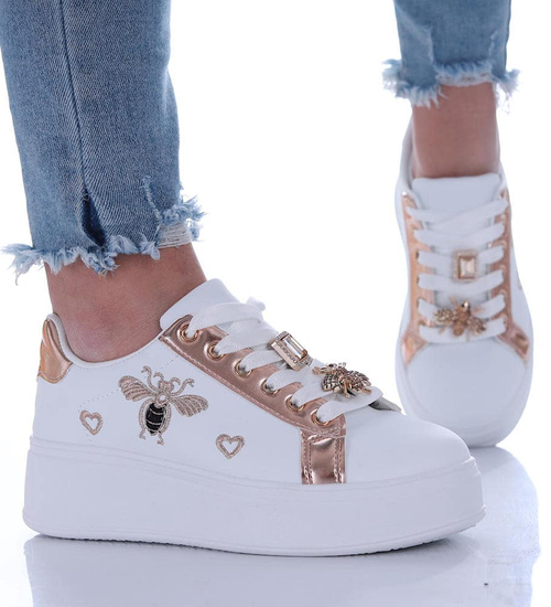 Białe sznurowane damskie trampki na platformie /B6-2 16909 T537/