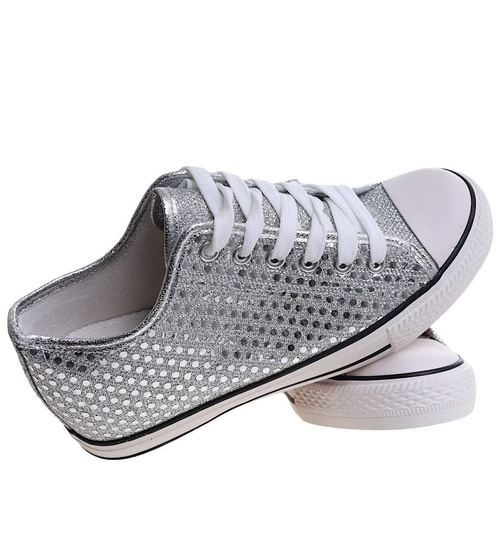 Wiązane srebrne trampki na koturnie /A10-2 16548 G8-61/