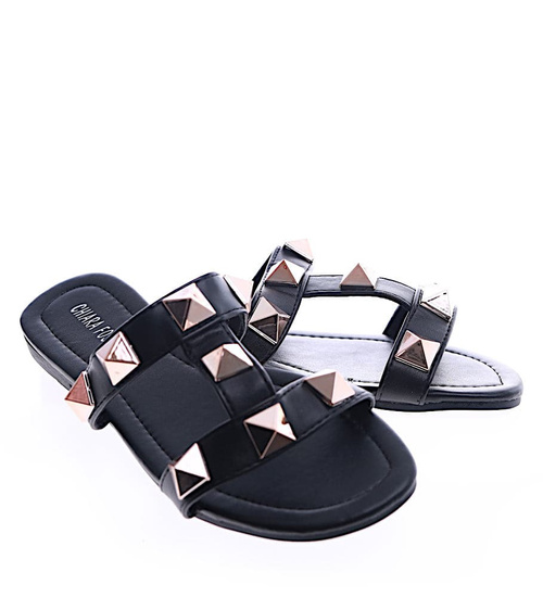 Czarne płaskie klapki damskie z piramidkami /A8-3 13553 T191/