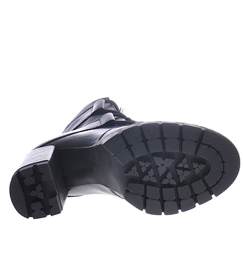 Czarne botki na obcasie ze skóry naturalnej /F5-2 12803 N0206/