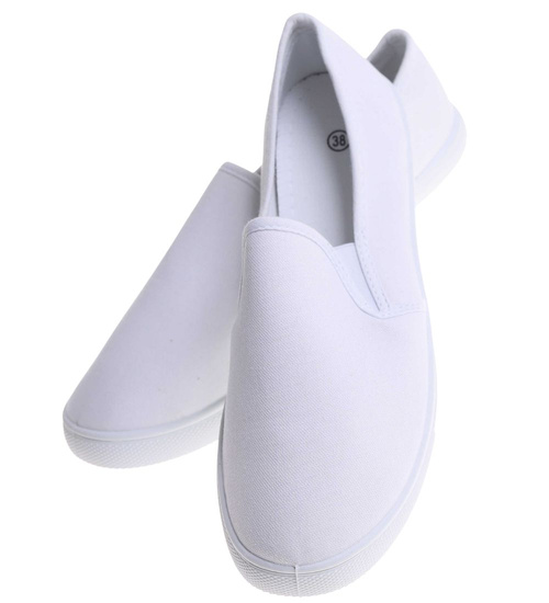 Białe materiałowe tenisówki slip on /C5-2 17772 T280/