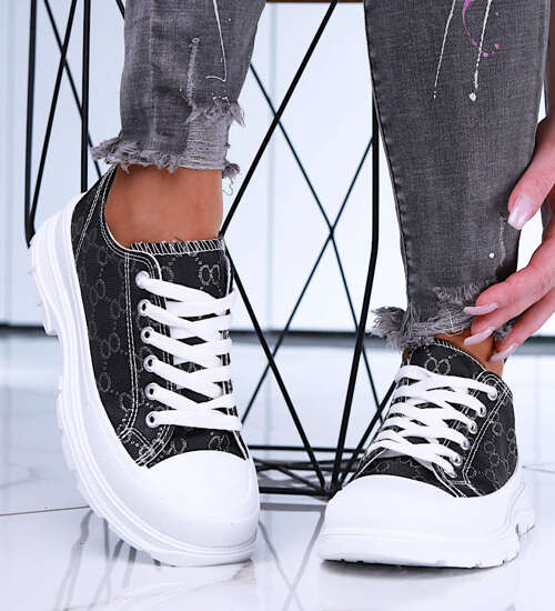 Wiązane czarne damskie trampki na elastycznej platformie /A4-3 15695 D T184/