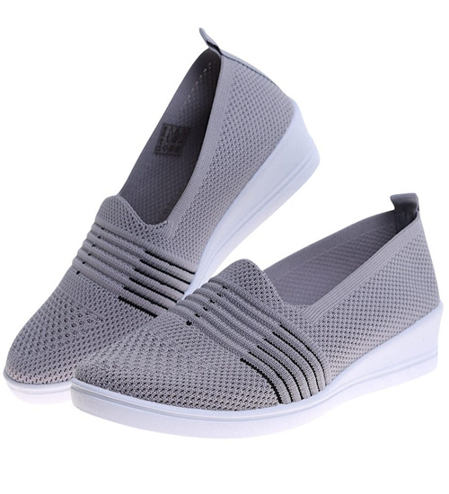 Szare wsuwane tenisówki na niskim koturnie /D8-2 16130 T300/