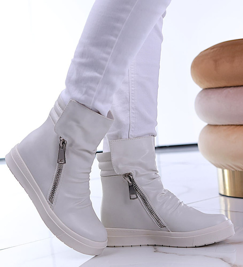 Białe trampki sneakersy na niskim koturnie /C3-2 13325 T194/