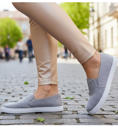 Szare wsuwane tenisówki damskie z tkaniny ost503