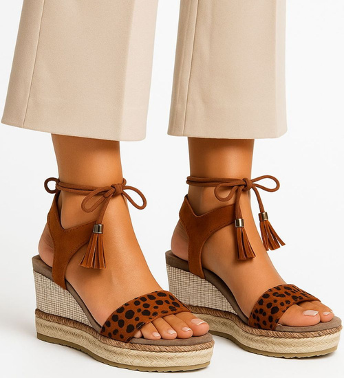 Sandały na koturnie i platformie Camel /C2-2 14048 S290/