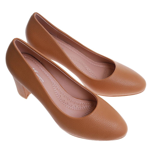 Karmelowe czółenka na słupku /E8-2 17747 G157/