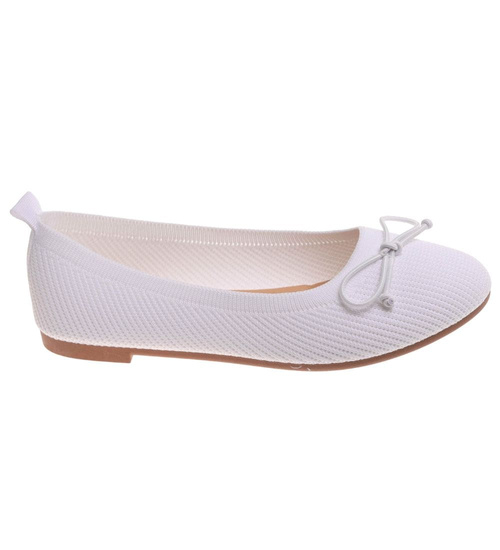 Białe baleriny damskie z tkaniny /B3-2 17940 G132/