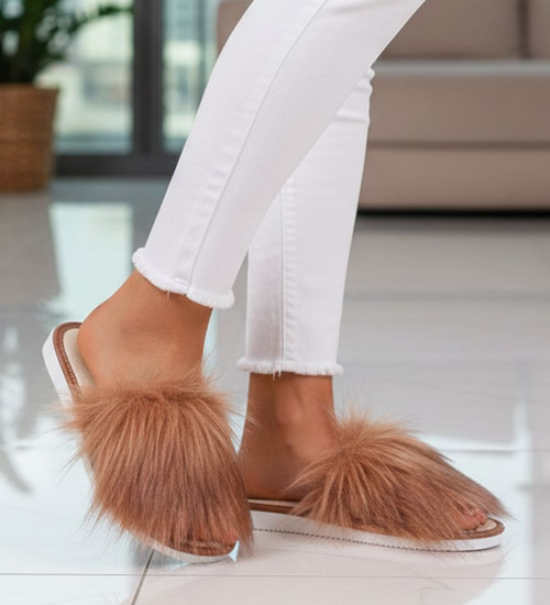 Rude damskie klapki z kudłatym futerkiem /F9-1 15312 S292/