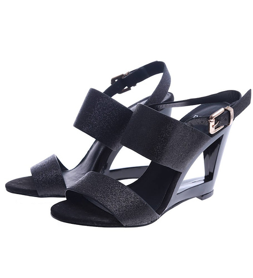 Czarne damskie sandały na koturnie /F9-2 14143 S190/