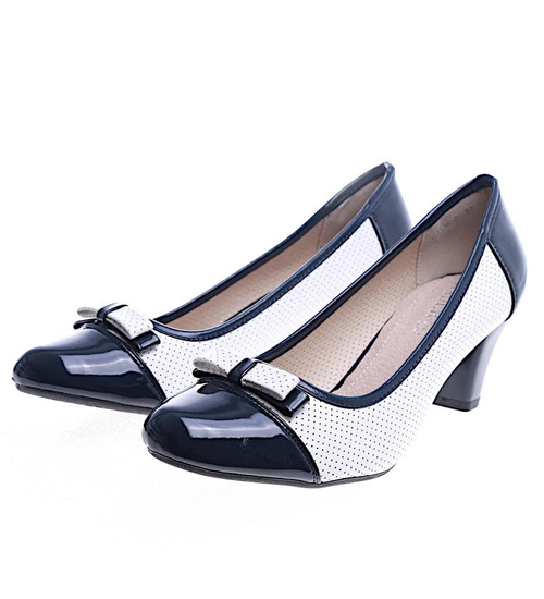 Ażurowe czółenka wiosenne Granatowo białe /B6-2 13647 T203/