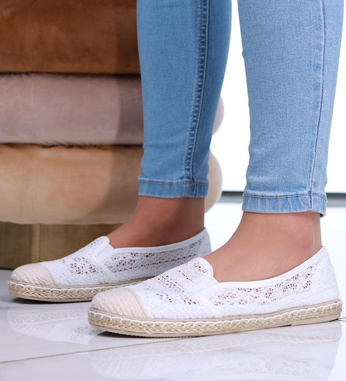 Białe koronkowe balerinki espadryle /D3-3 16151 T2/