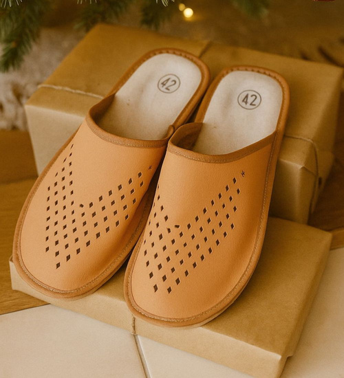 Skórzane męskie klapki domowe kapcie /E6-1 4832 S196/