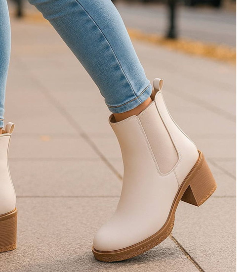 Beżowe botki damskie na grubym obcasie /J6-3 h2 18396 W3/