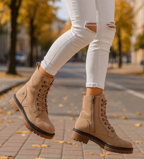 Beżowe wiązane botki trapery na platformie /C7-3 18280 W600/