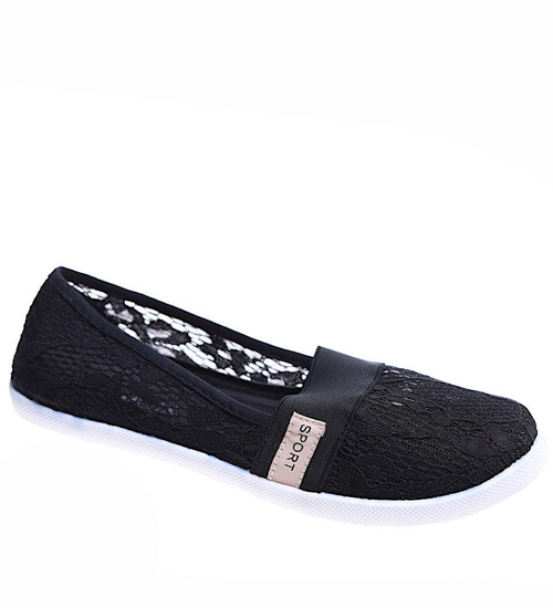 Przewiewne damskie tenisówki slip on z koronki Czarne /D6-2 14552 S154/