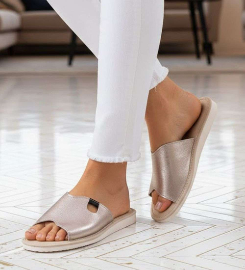 Odkryte kapcie damskie Złote /F4-1 17649 S165/