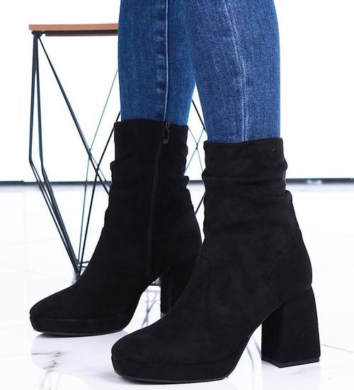 Czarne damskie botki na szerokim słupku /F1-3 15419 T349/