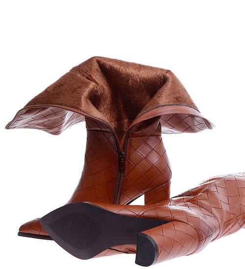 Brązowe lekko ocieplone kozaki na słupku /C1-1 15184 T389/