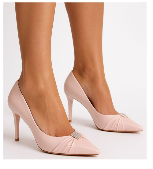 Beżowe czółenka damskie na szpilce /A3-3 17750 G156/