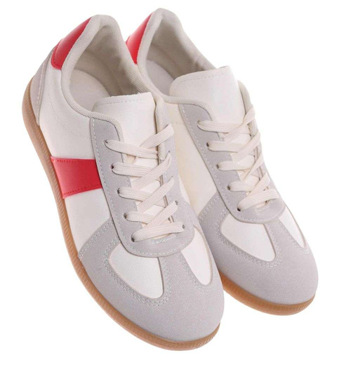 Wiązane snekaersy damskie białe wygodne /A3-3 18715 T177/