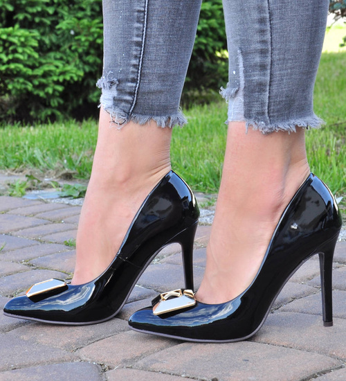 Czarne szpilki na obcasie /G9-1 12073 T292/