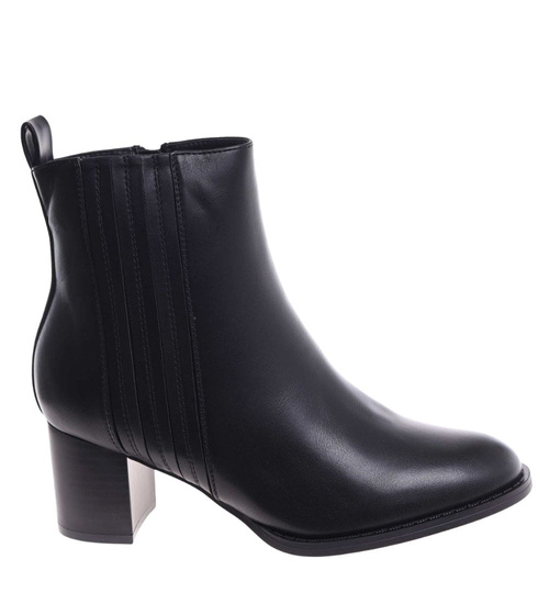 Czarne botki na niskim obcasie /G3-3 18403 W385/