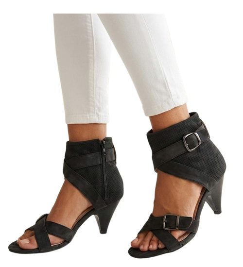 Czarne sandały damskie na niskim obcasie /D8-3 14376 T069/